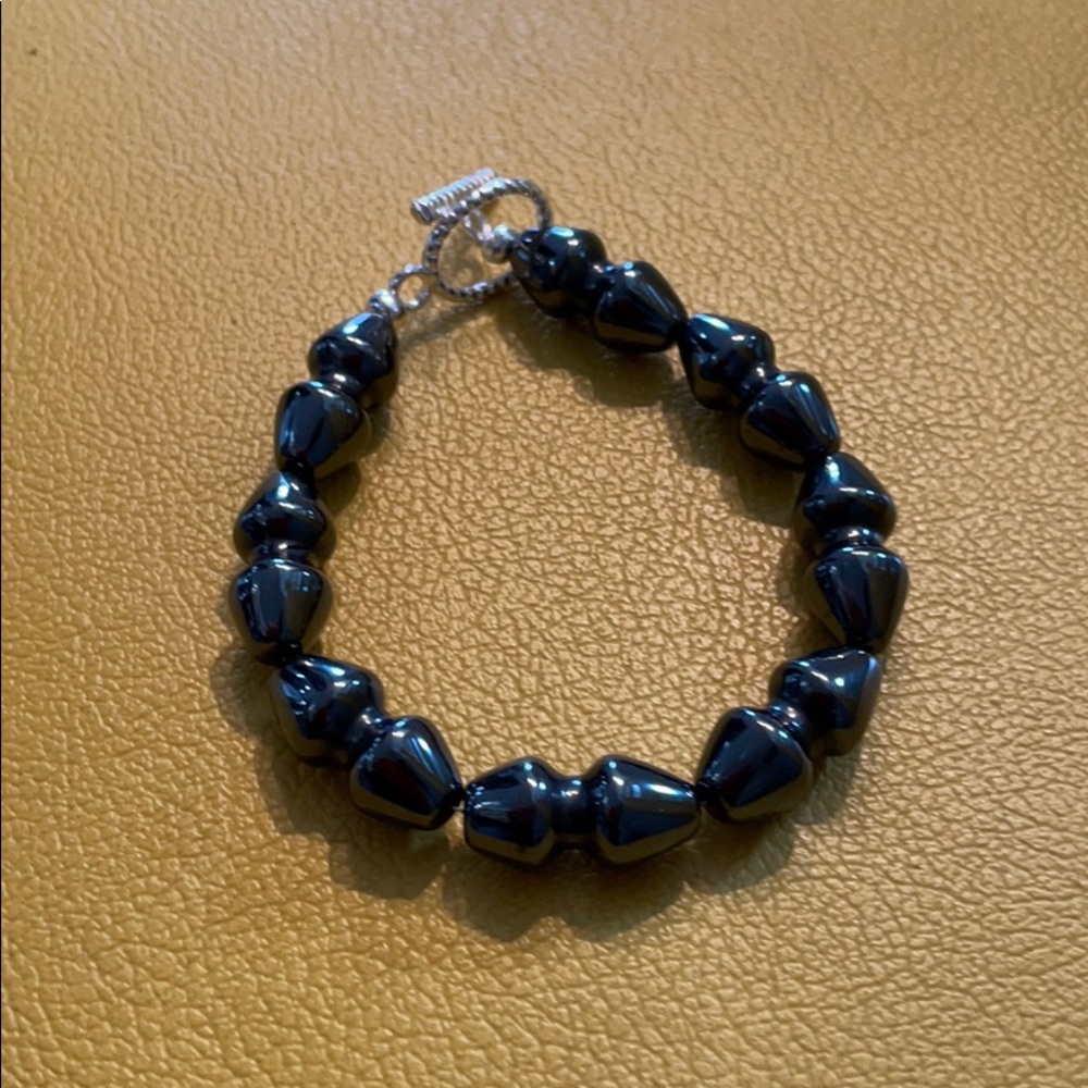 Hematite bracelet for good energy, positive